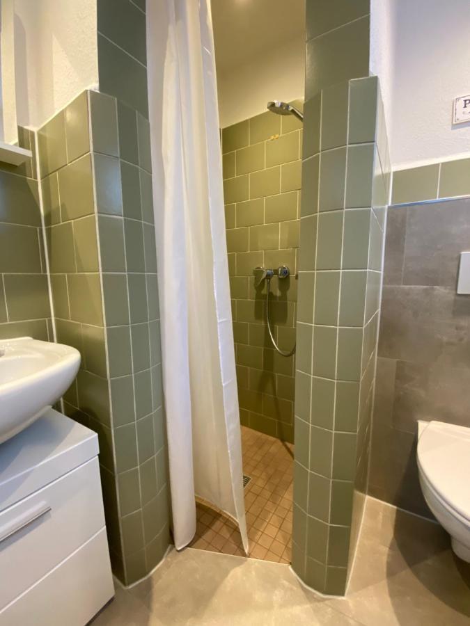 Ferienzimmer Am Strom 34 Rostock Zewnętrze zdjęcie